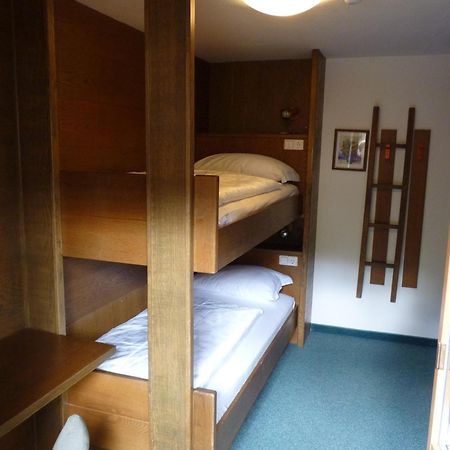 Garni Pineta Hotel San Martino in Badia Room photo